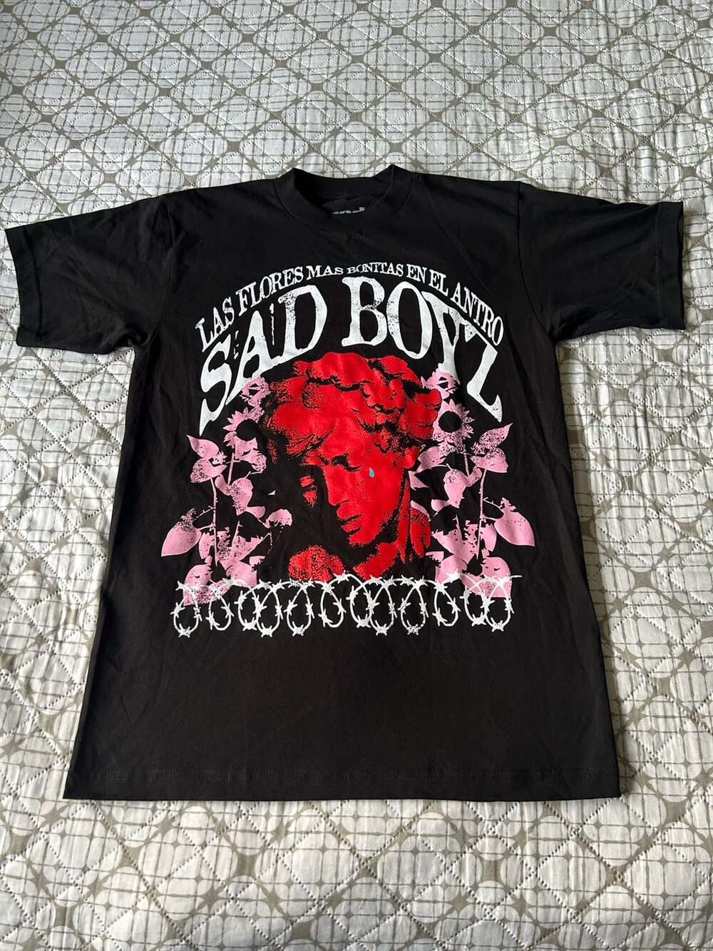 Sad Boyz Las Flores Mas Bonitas En El Antro Graphic T-Shirt Black Size Medium